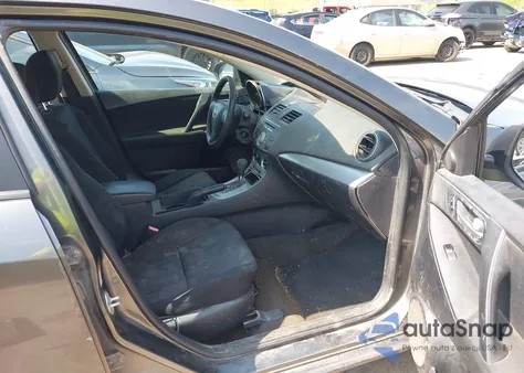 2011 Mazda Mazda3 I Touring из США, поврежденный, VIN JM1BL1VG6B1398520